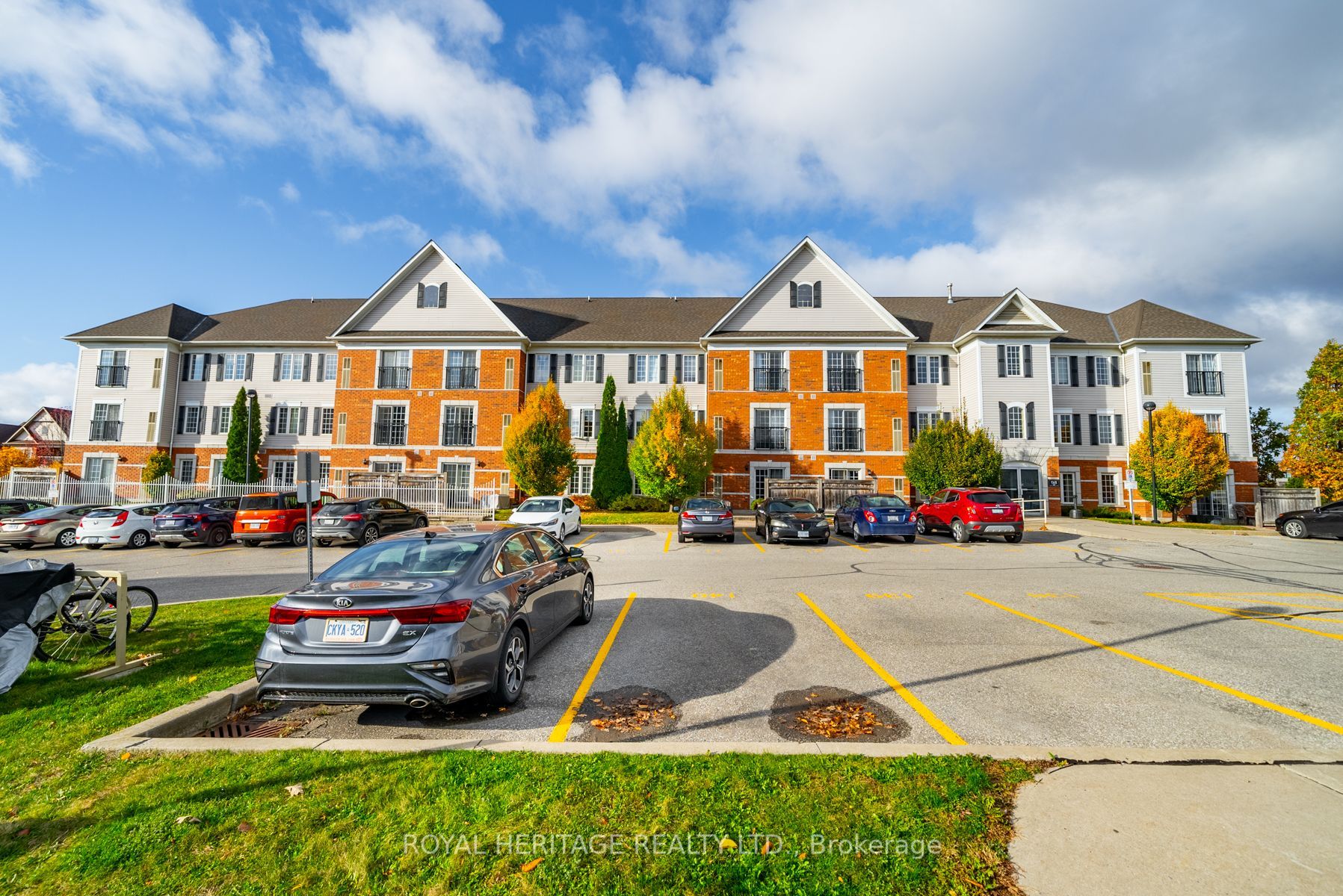 98 Aspen Springs Dr, #105