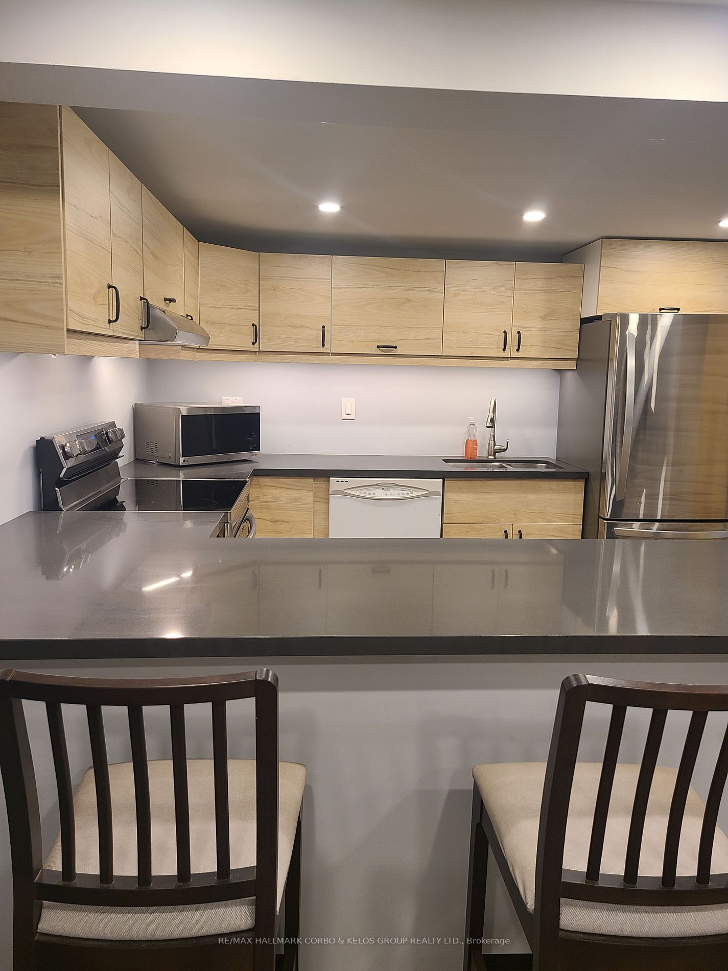 24 Linton Ave, #Lower