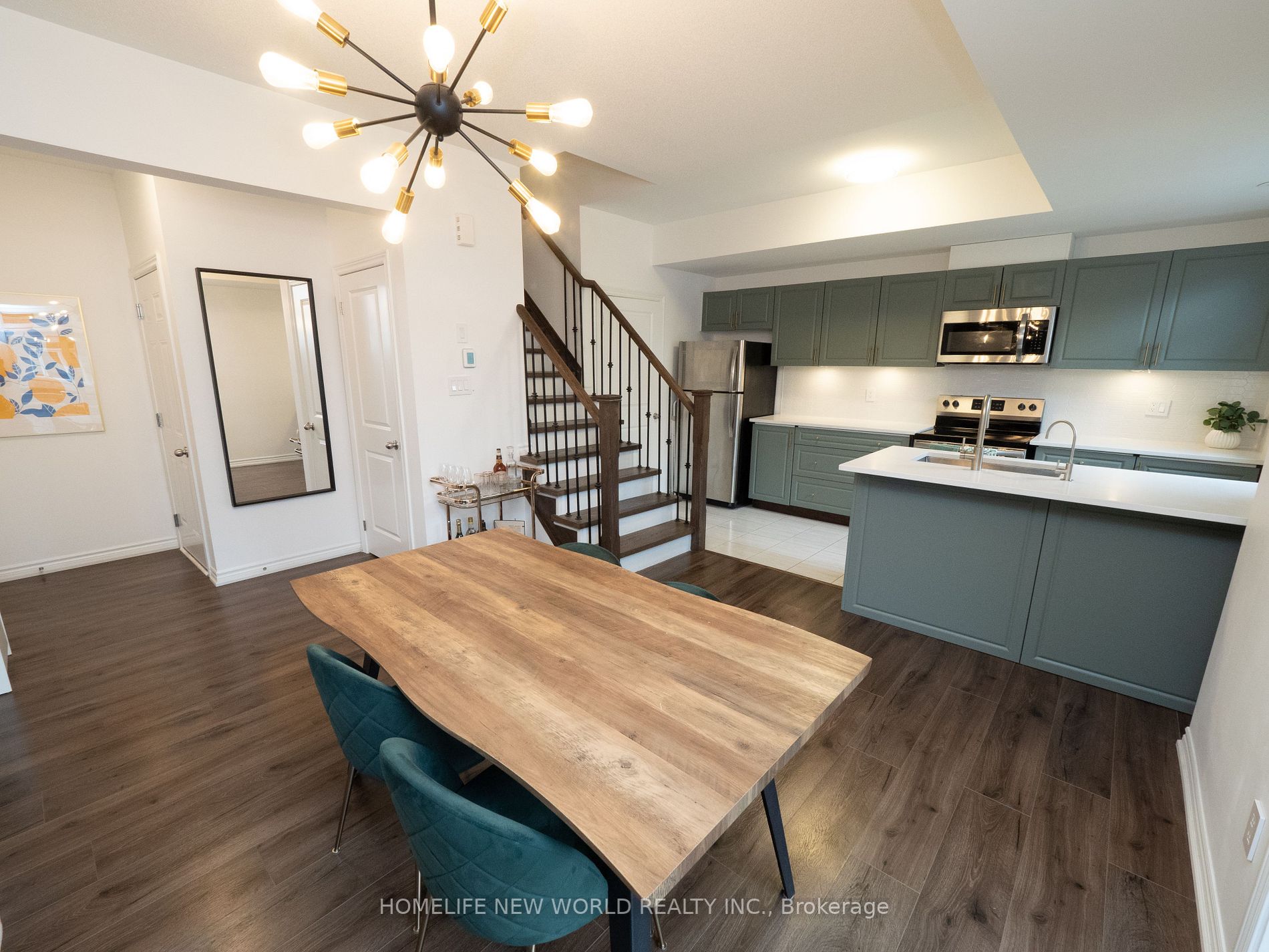 2425 Nantucket Chse, #101