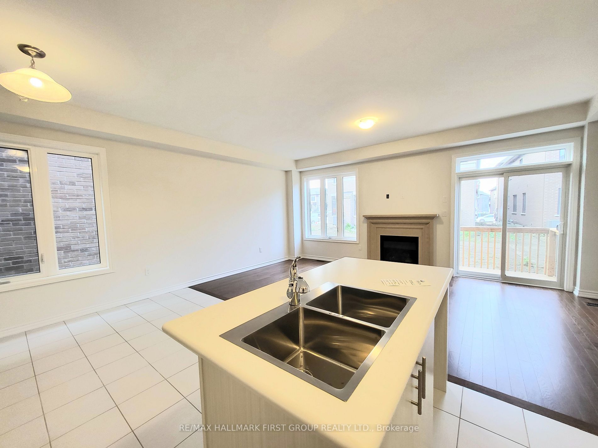 6 Jadite St