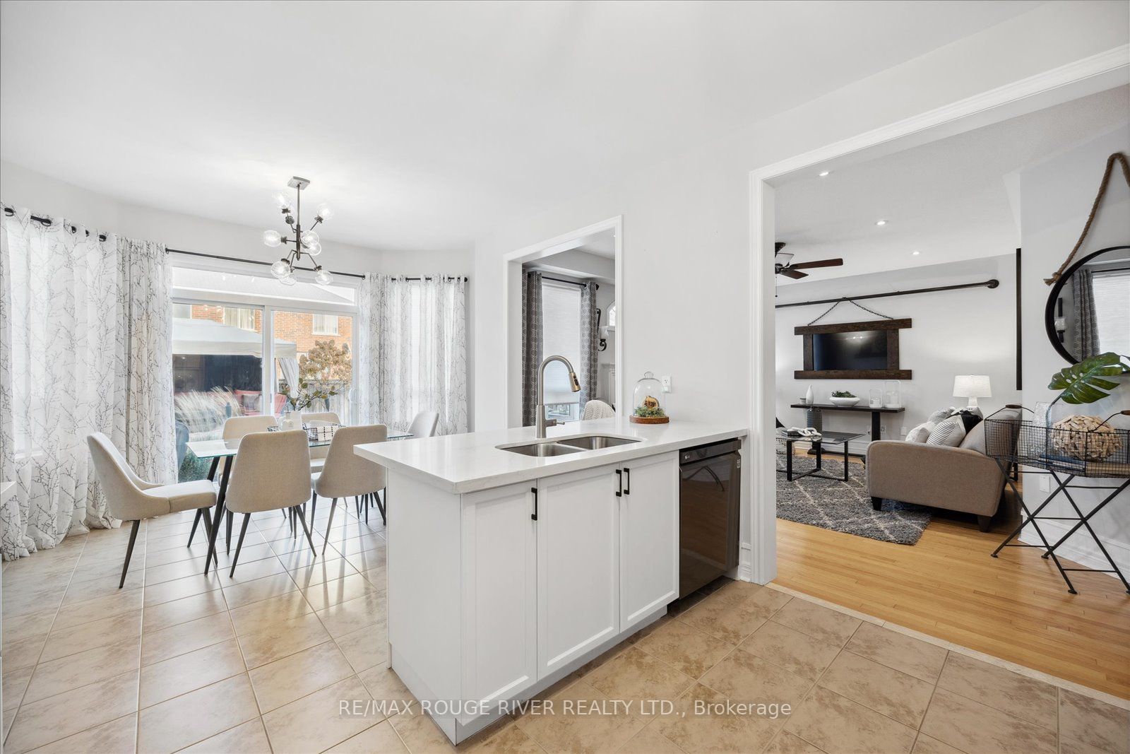 5 Rockland Crescent