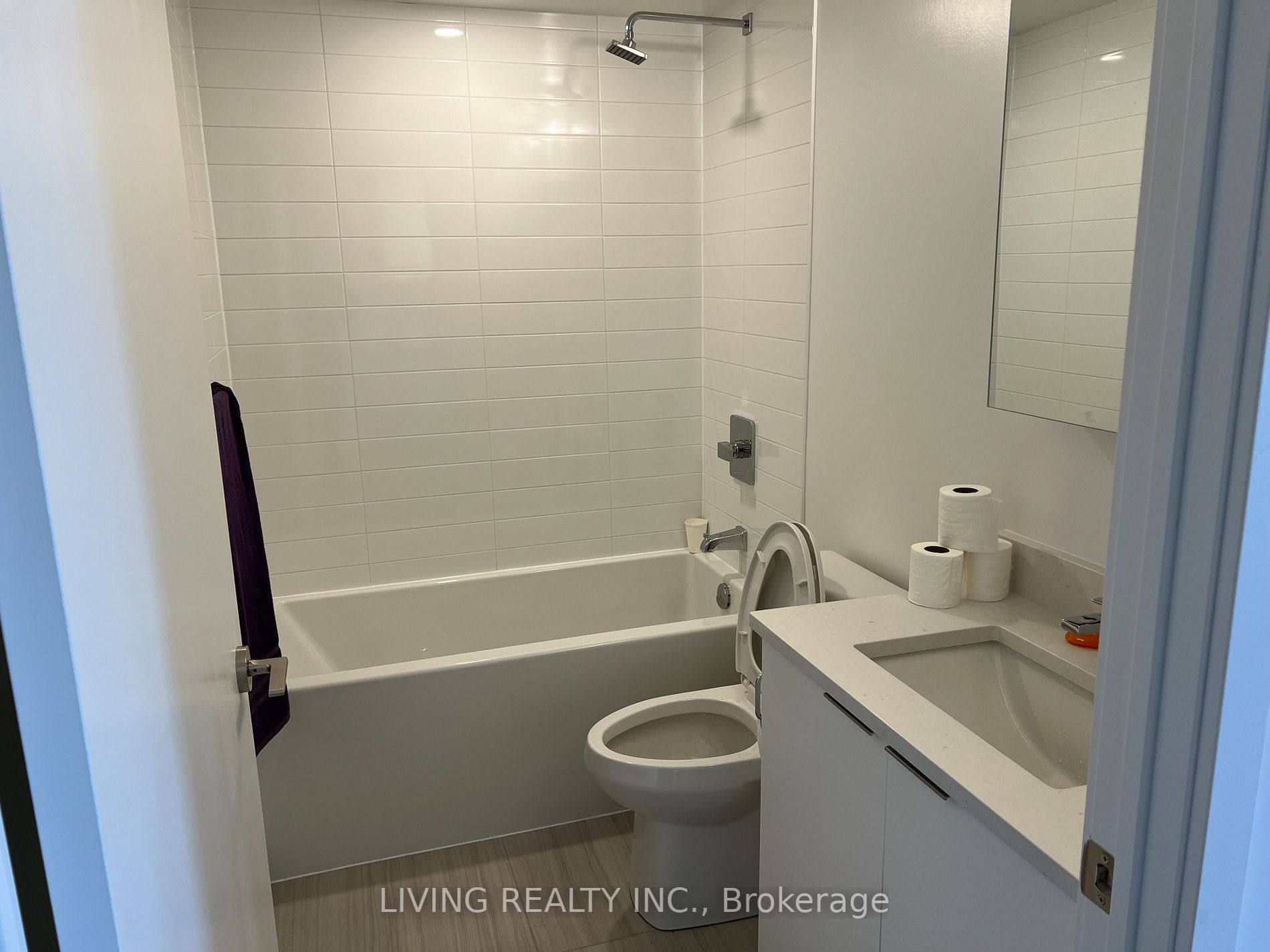 2031 Kennedy Road, #2121