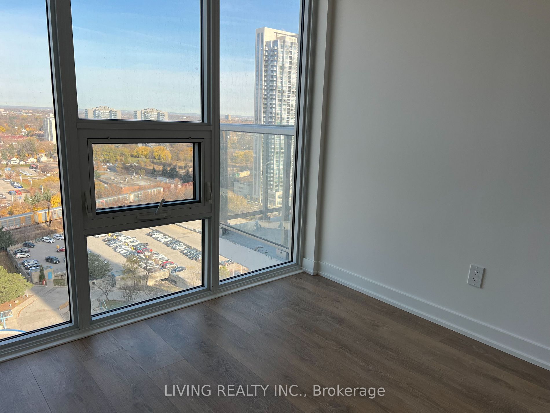 2031 Kennedy Road, #2121