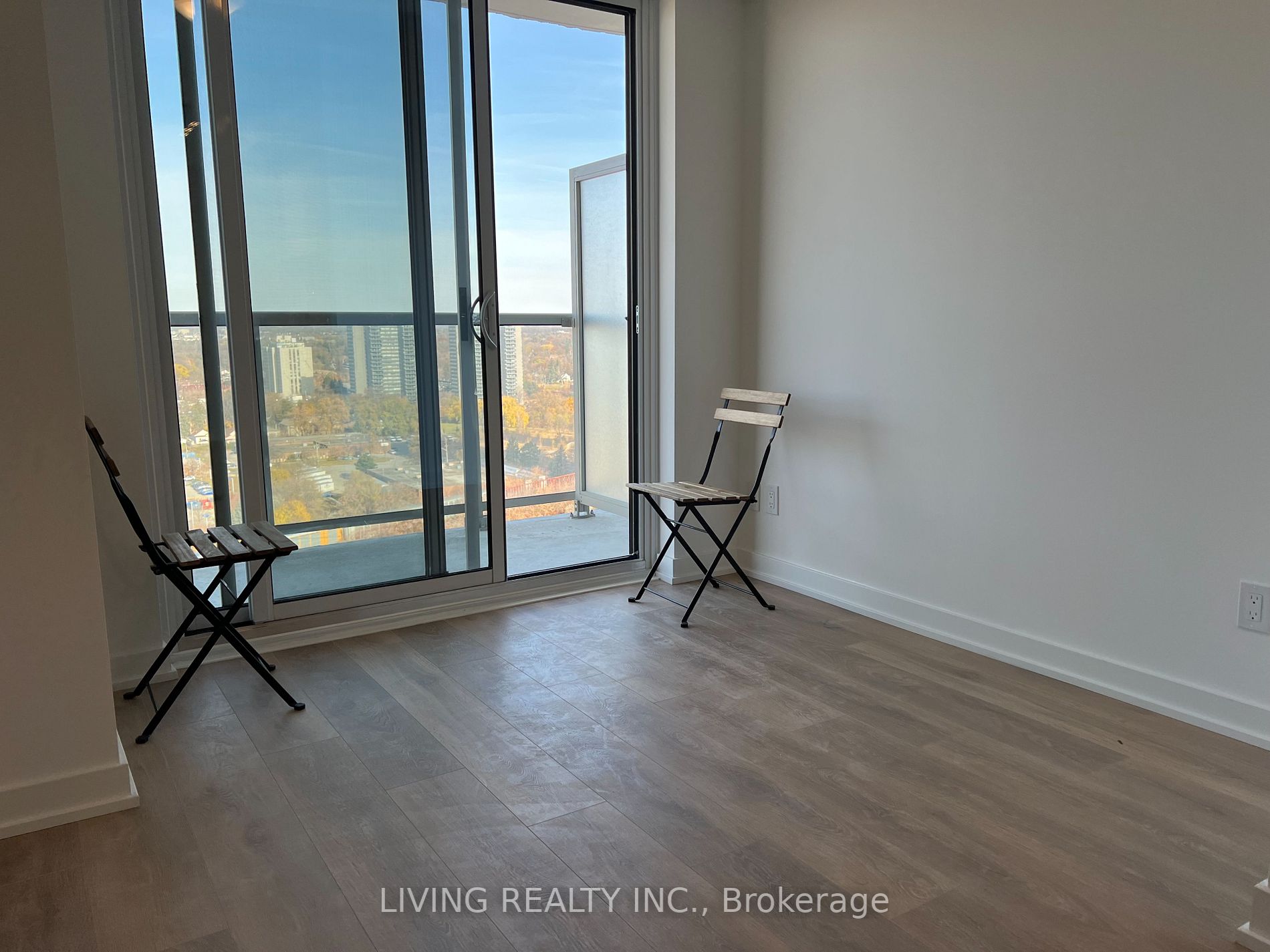 2031 Kennedy Road, #2121