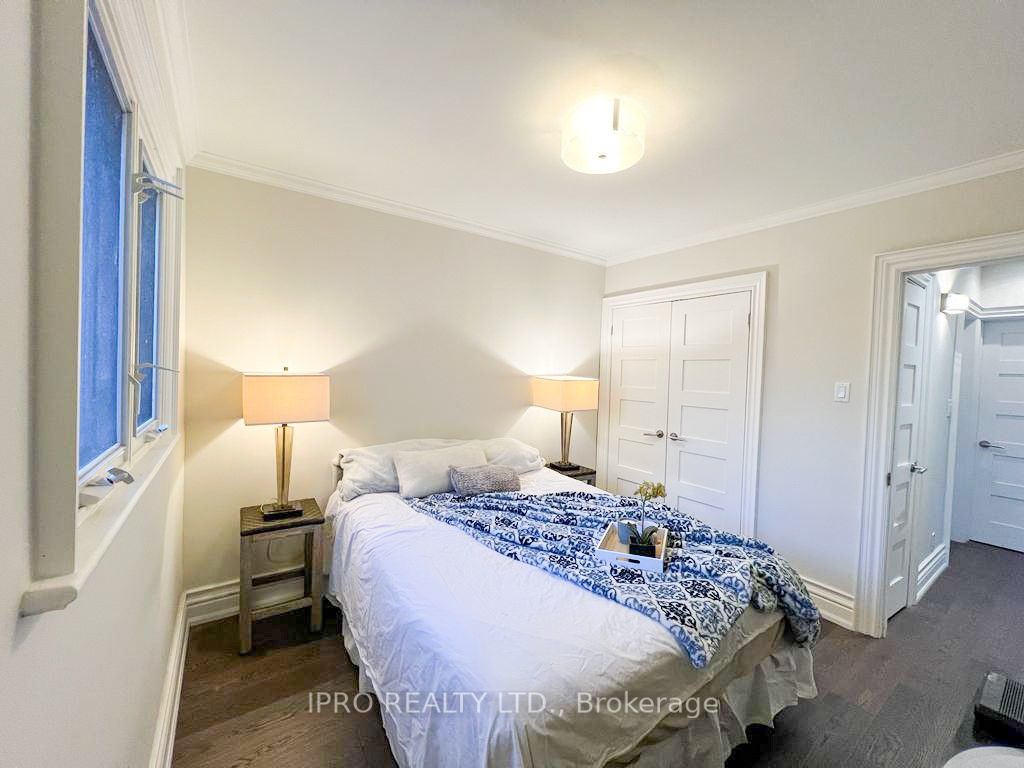 189 Courcelette Rd