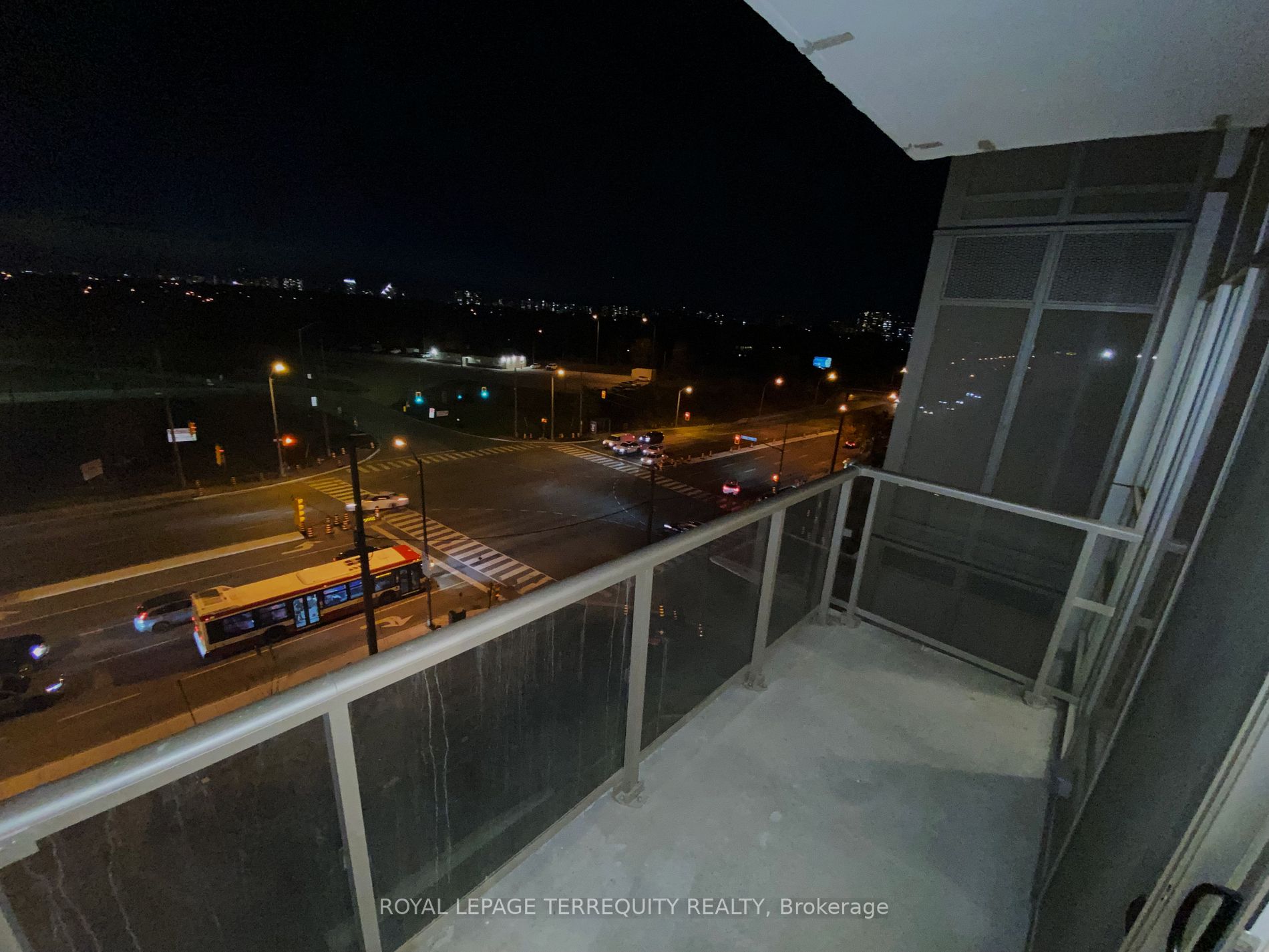 2033 Kennedy Rd, #702