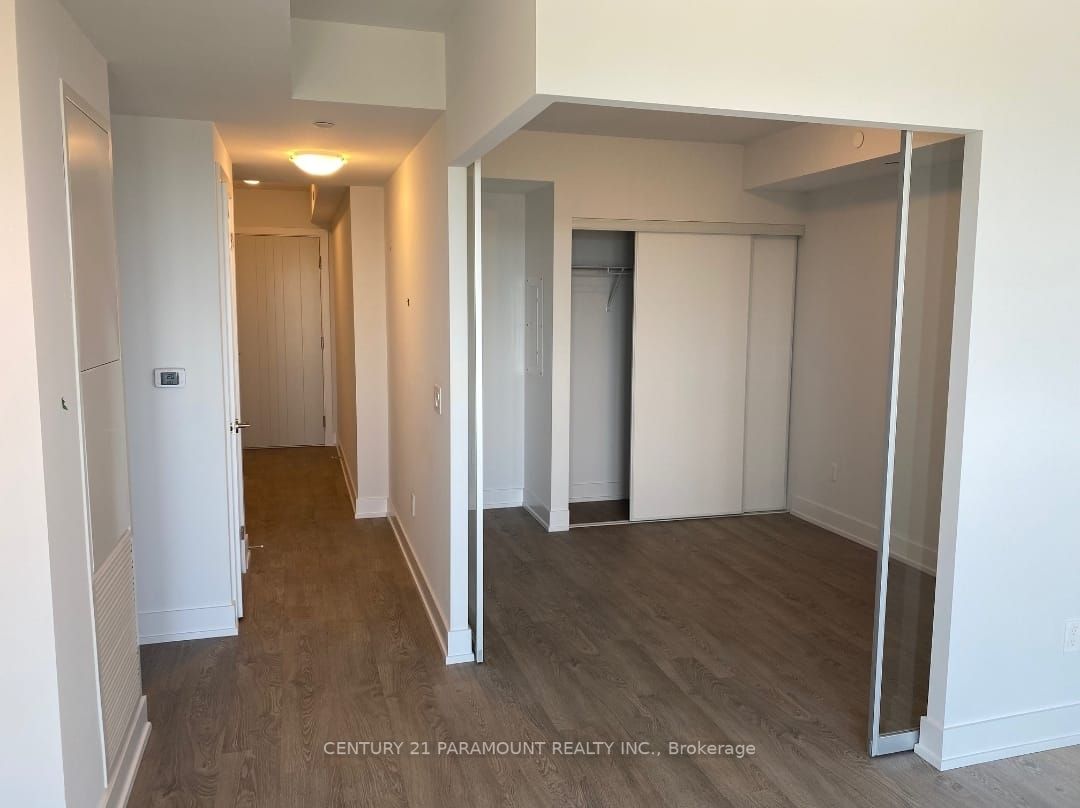 2550 Simcoe Street N, #1501