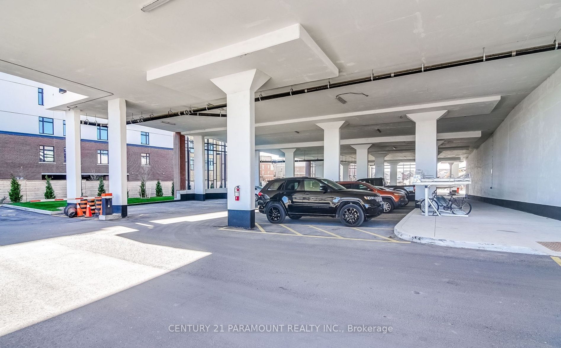 2550 Simcoe Street N, #1501