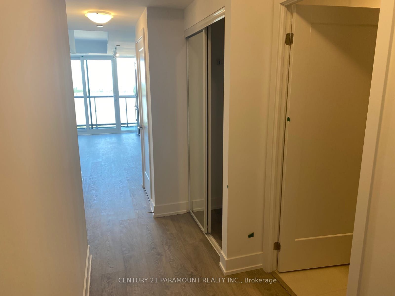 2550 Simcoe Street N, #1501