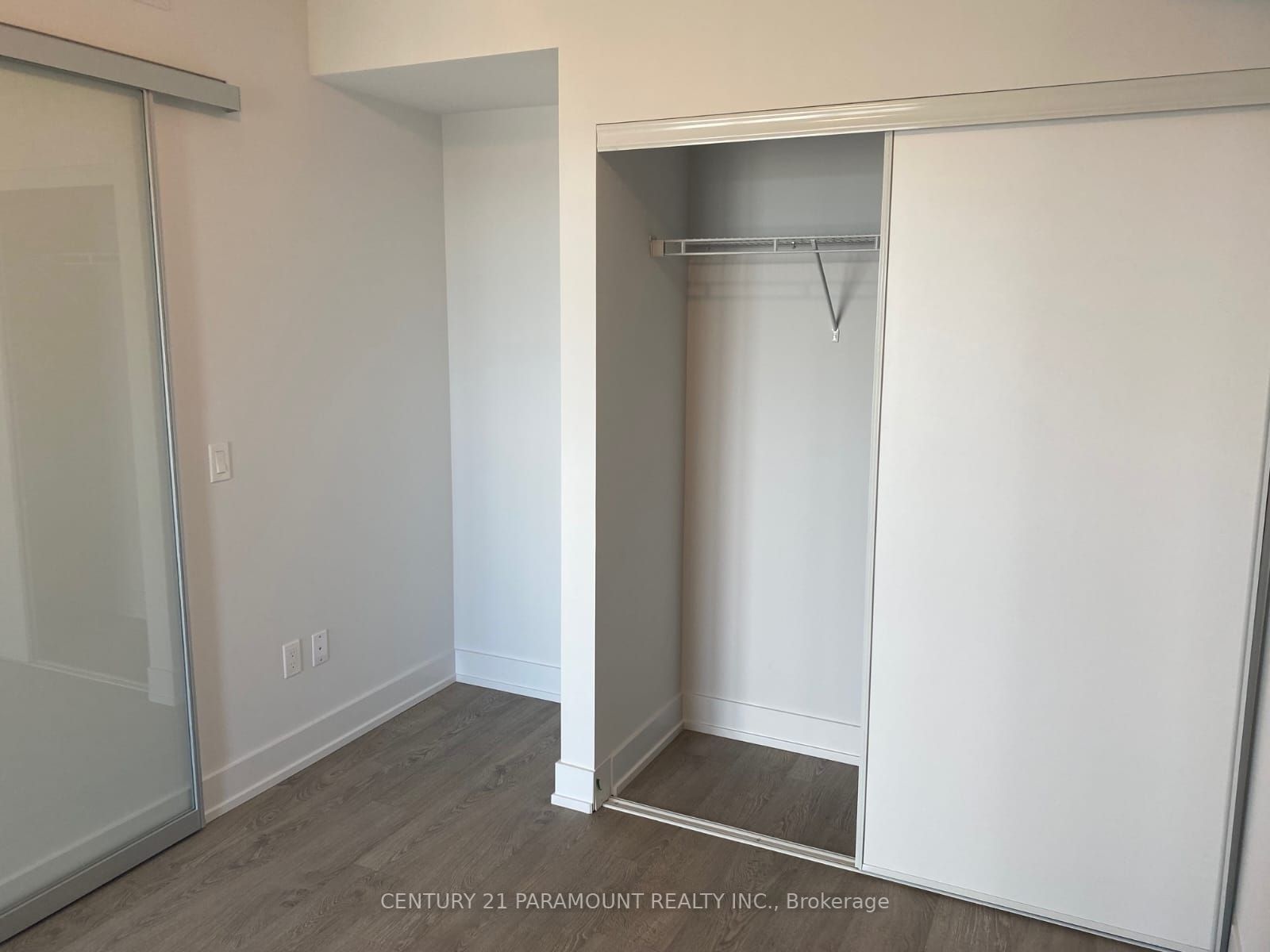 2550 Simcoe Street N, #1501
