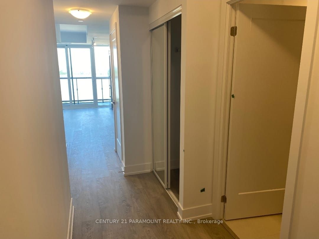 2550 Simcoe Street N, #1501
