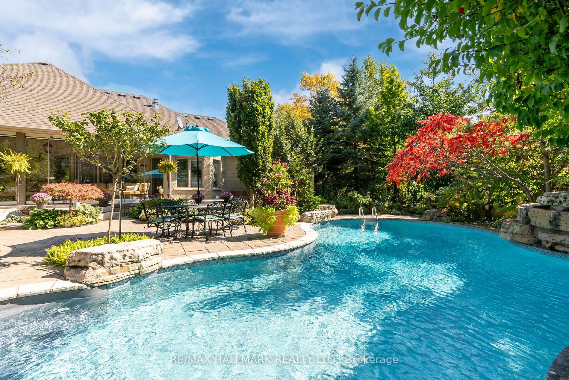 6 Wilson House Dr