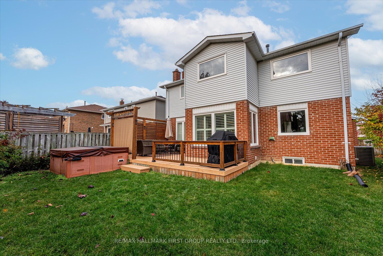 19 Farrow Cres