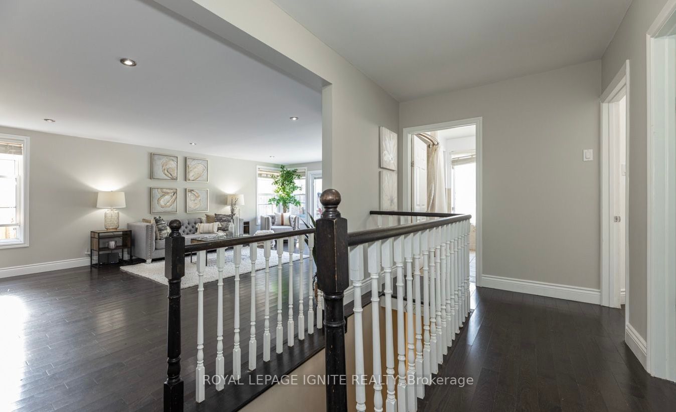 878 Strouds Lane