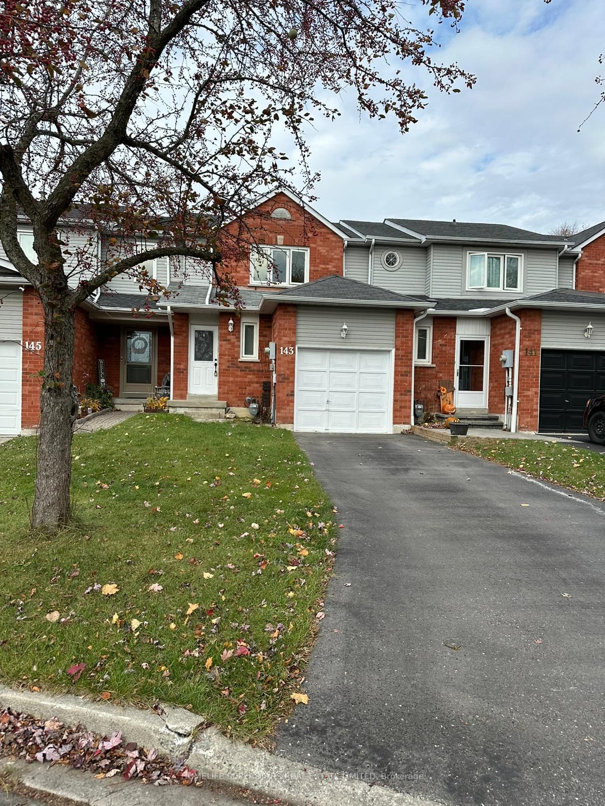 143 Galbraith Crt
