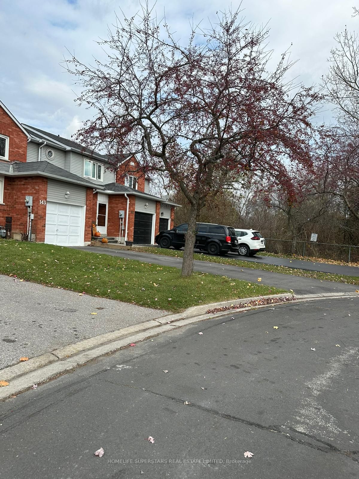 143 Galbraith Crt