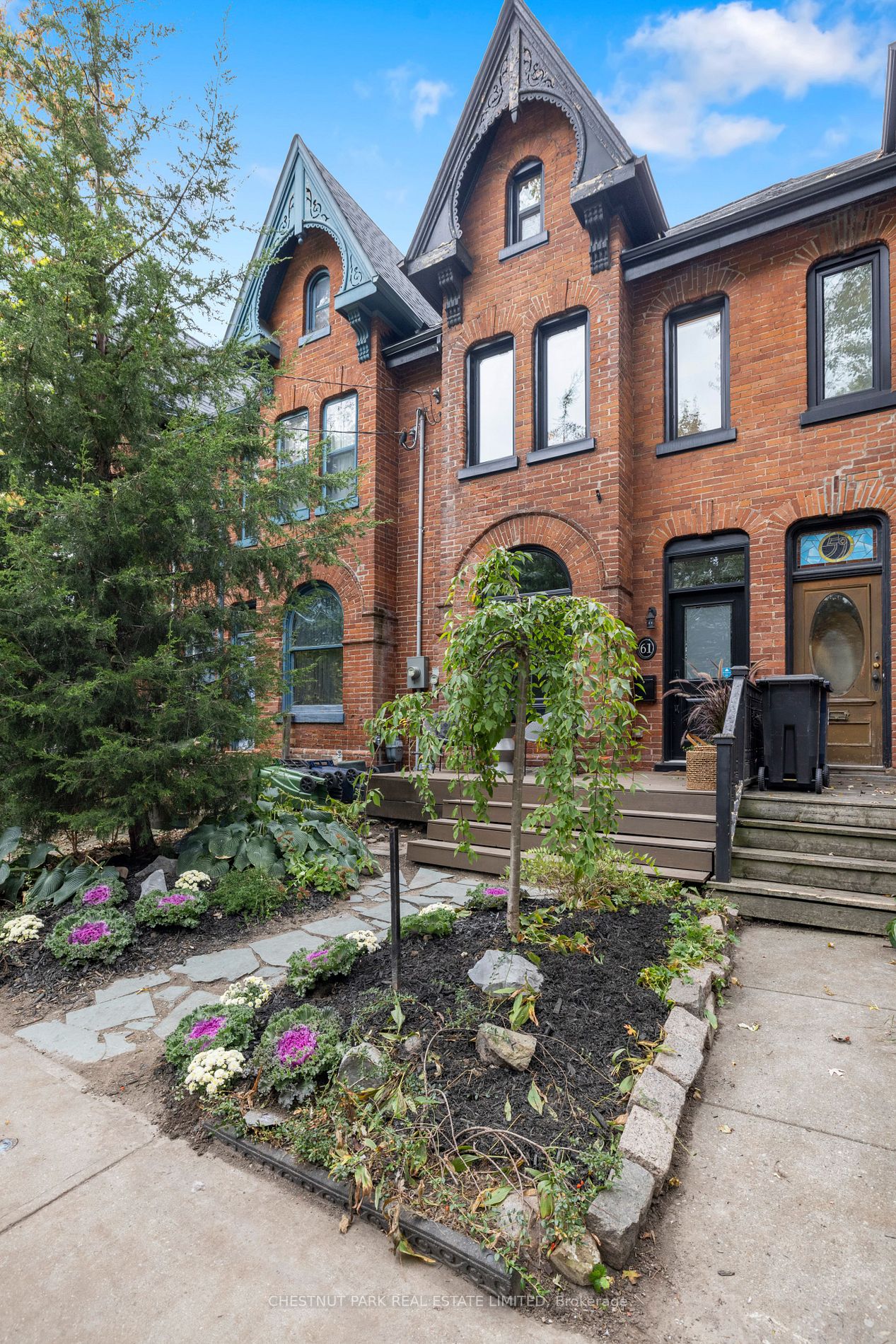 61 Grant St