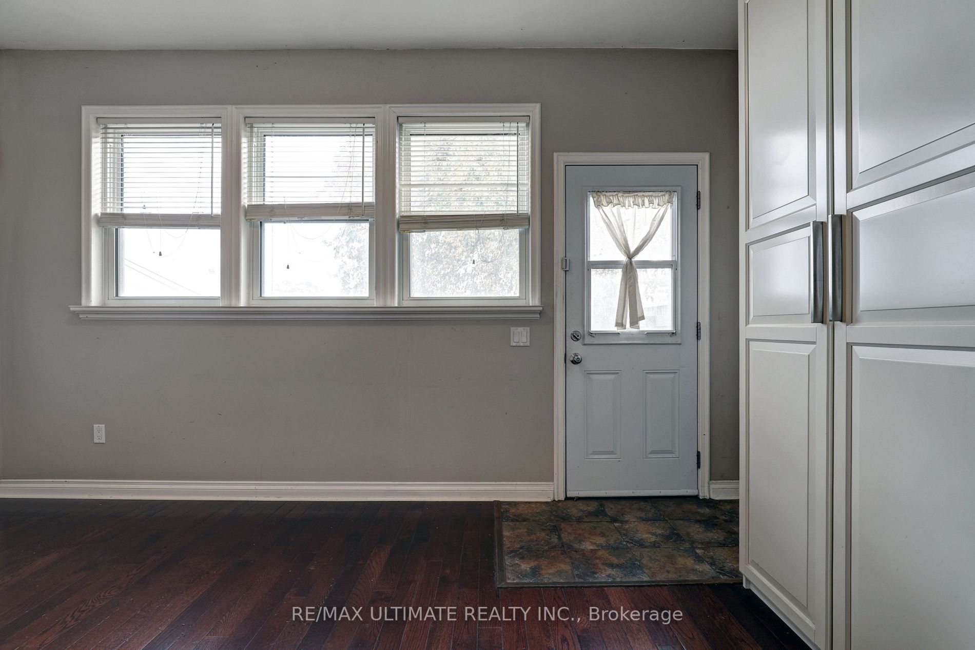 223 Langley Ave