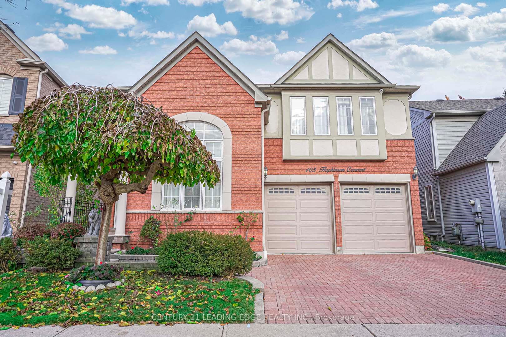 105 Hopkinson Cres