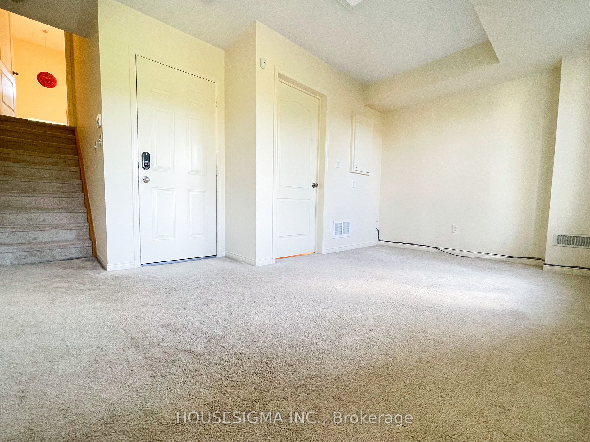 10 Burtonbury Lane