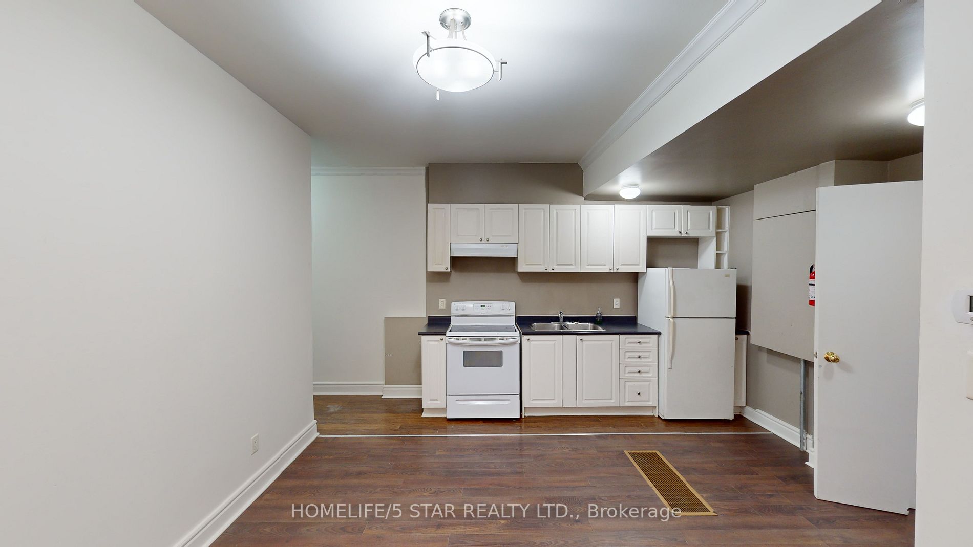 109 Knox Ave, #Apt A