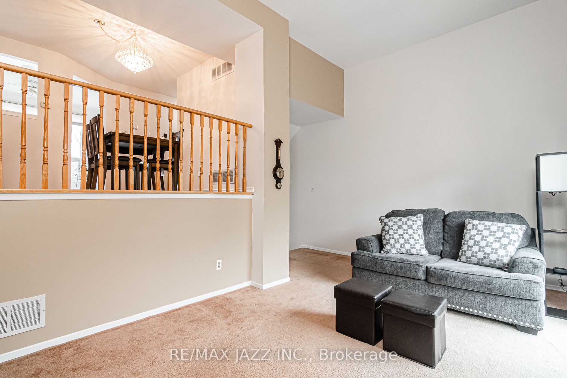 1133 Ritson Rd N, #17