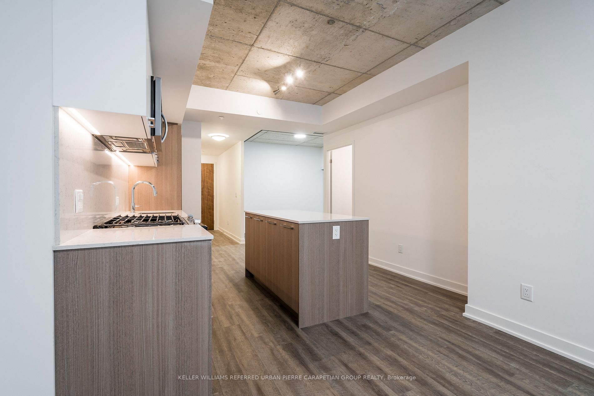 665 Queen Street E, #213
