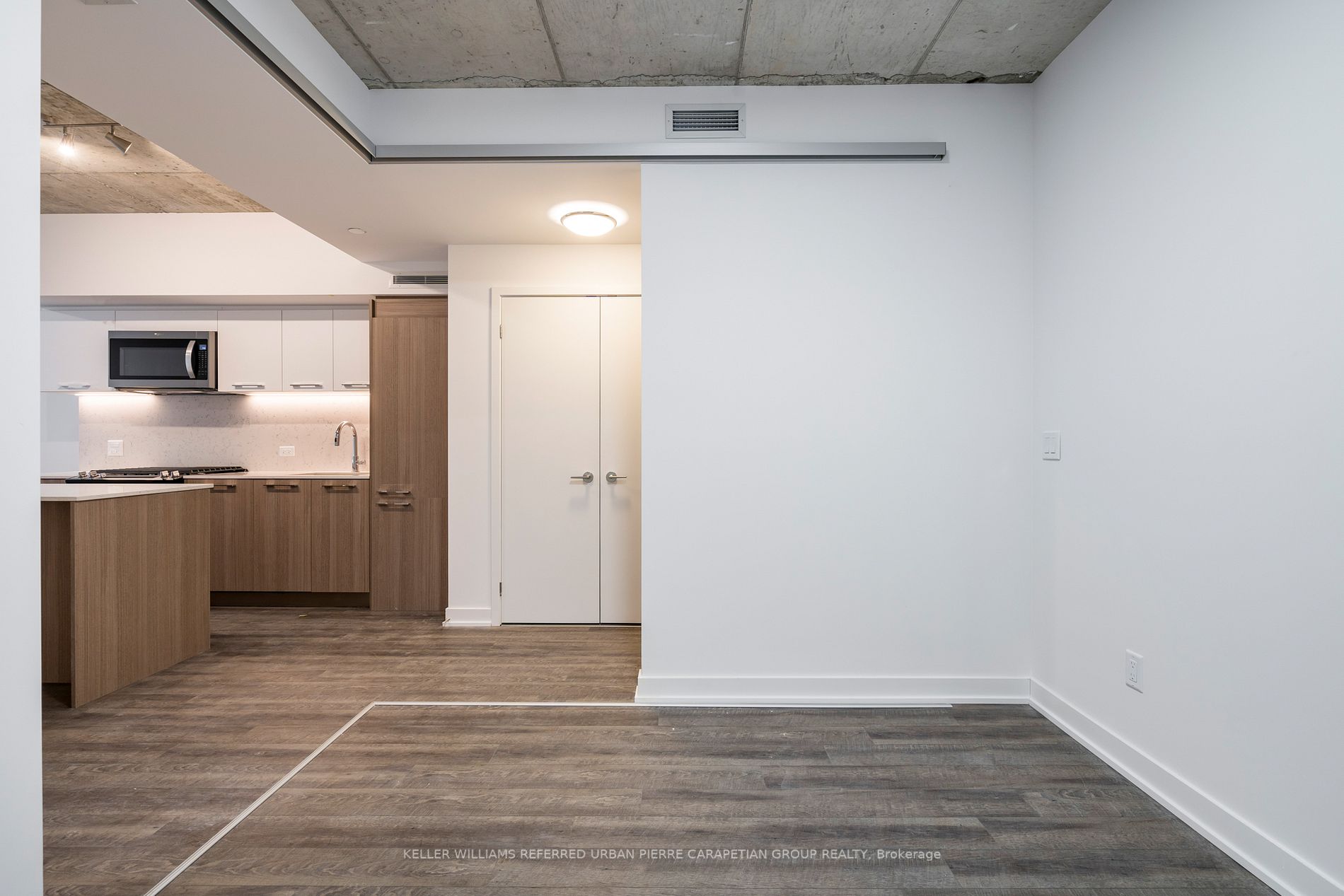 665 Queen Street E, #213