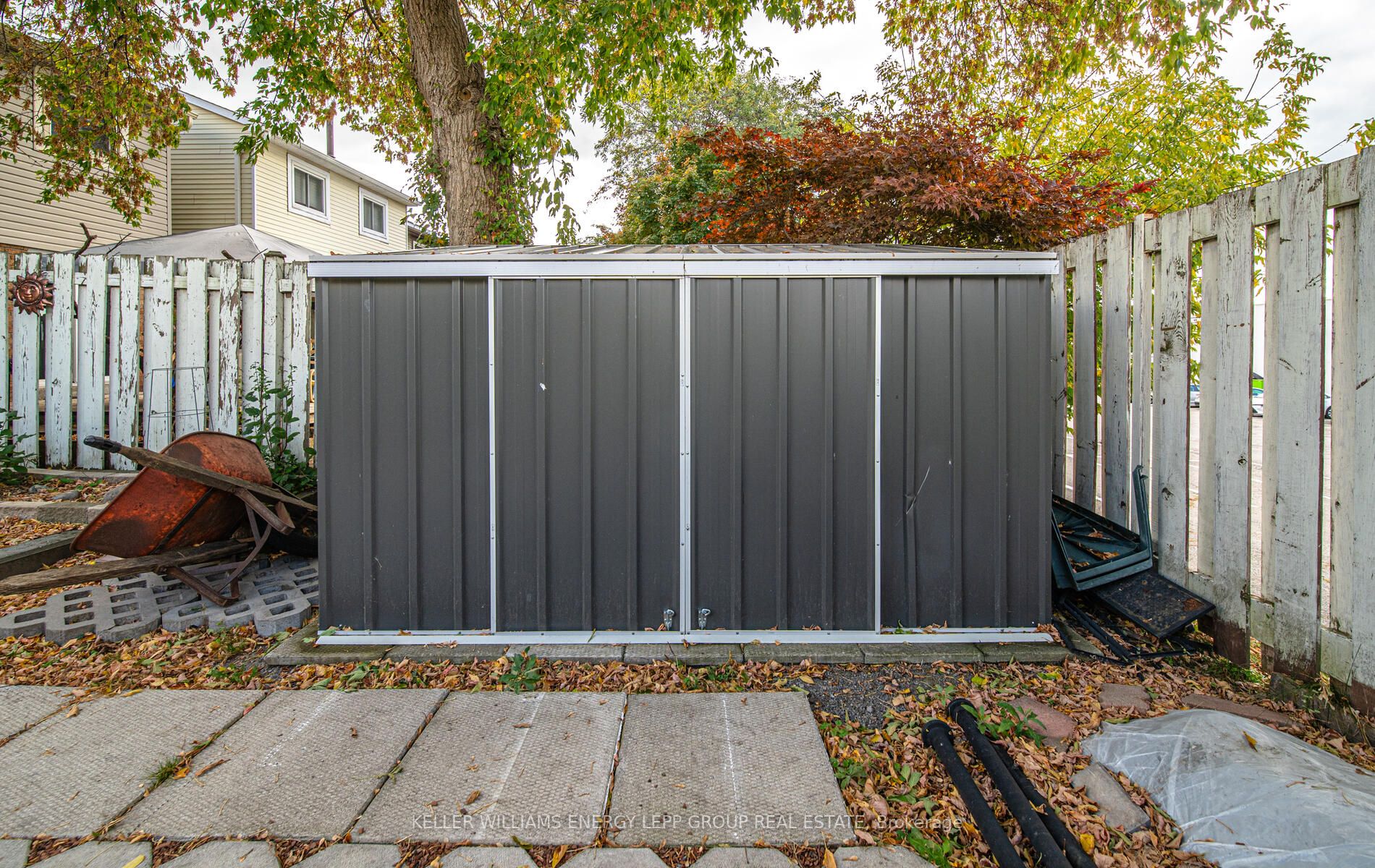 30 Greenfield Crescent