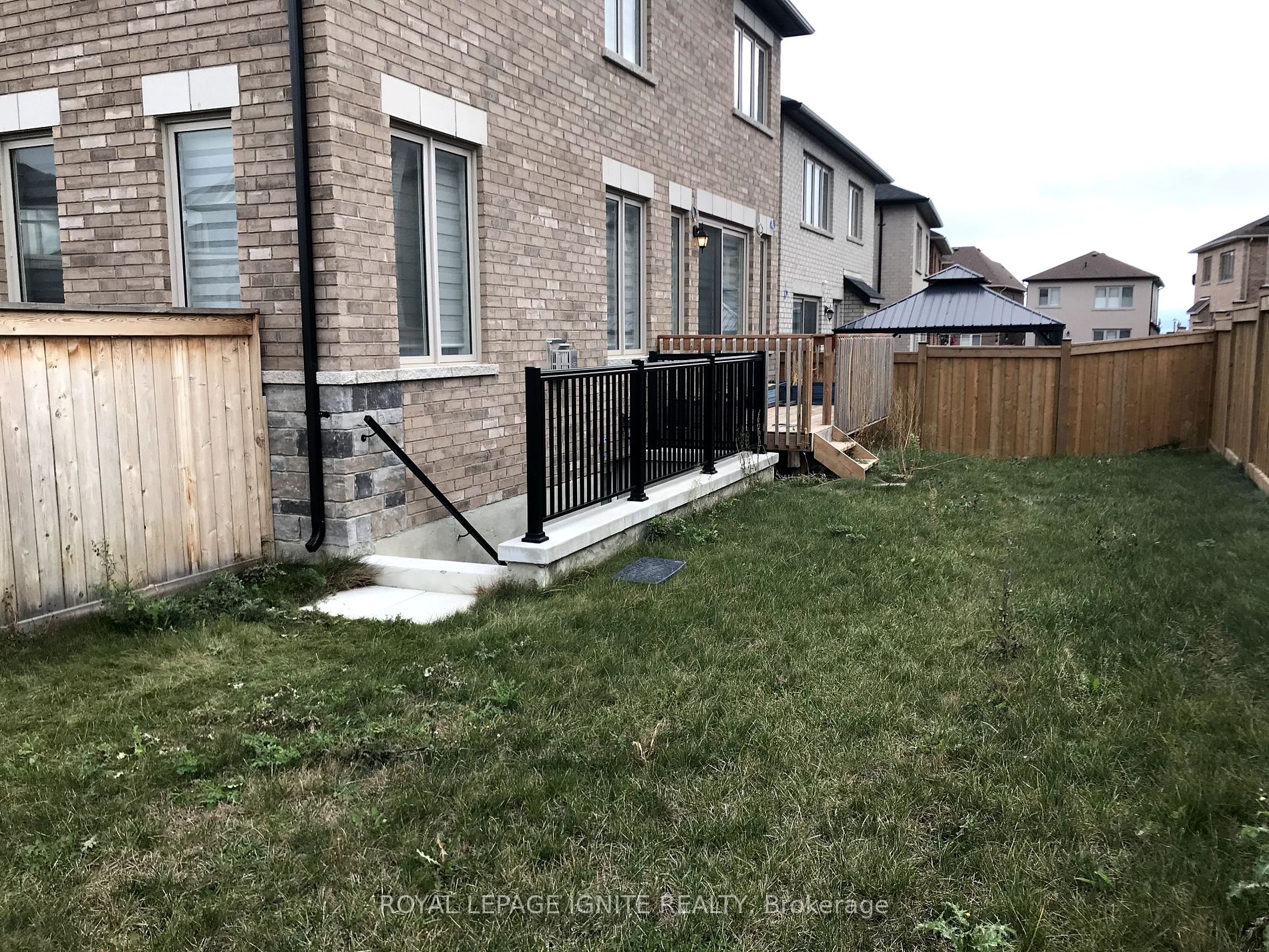 1025 Tigerlily Tr