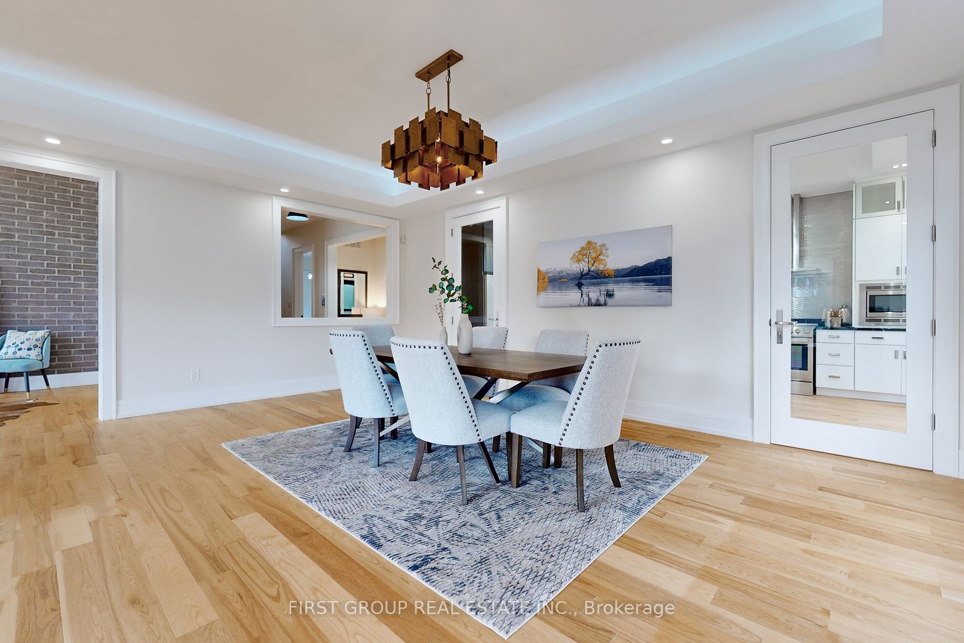 858 Strouds Lane