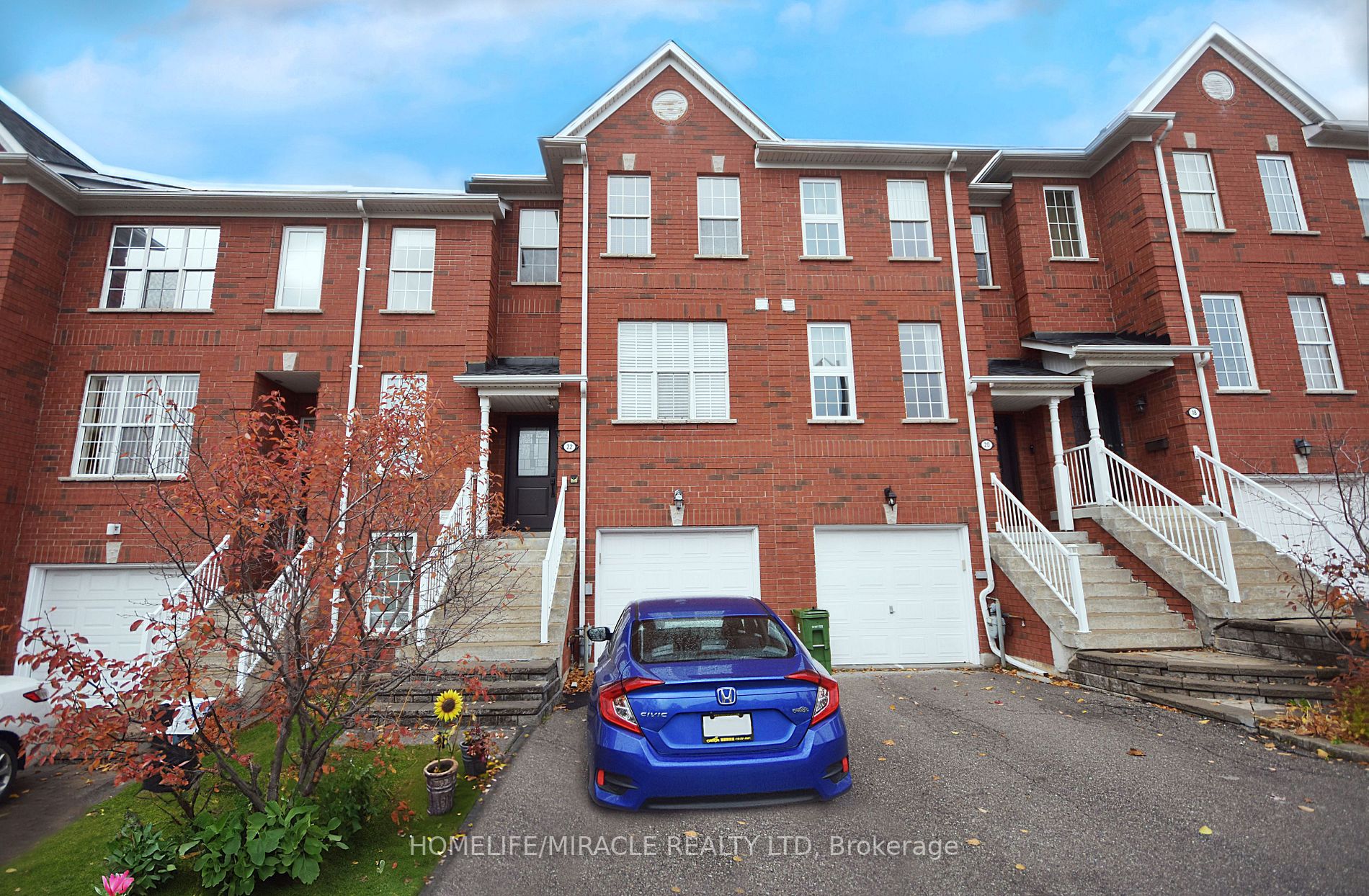 22 Exchequer Pl, #25