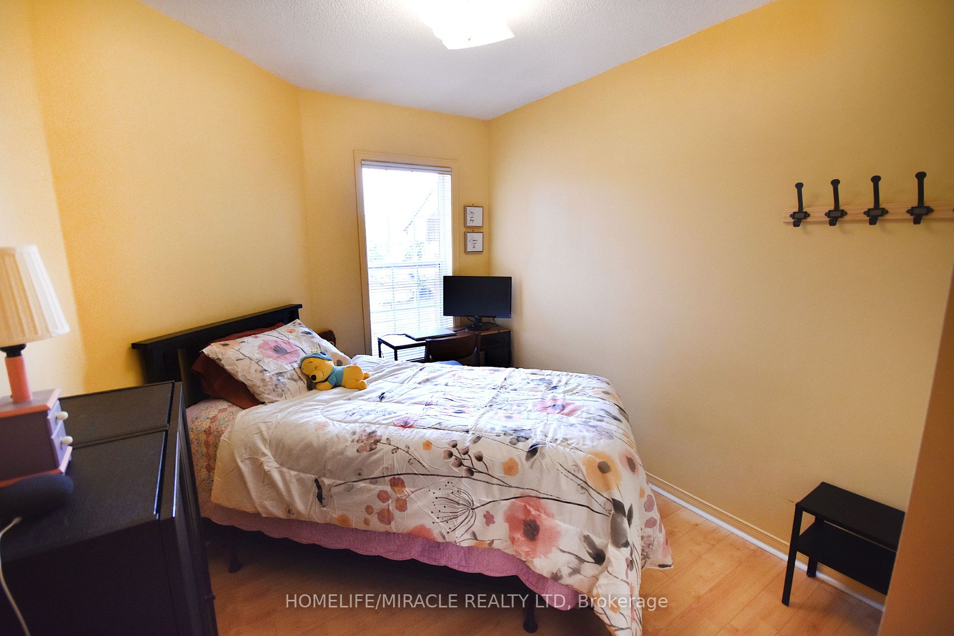 22 Exchequer Pl, #25