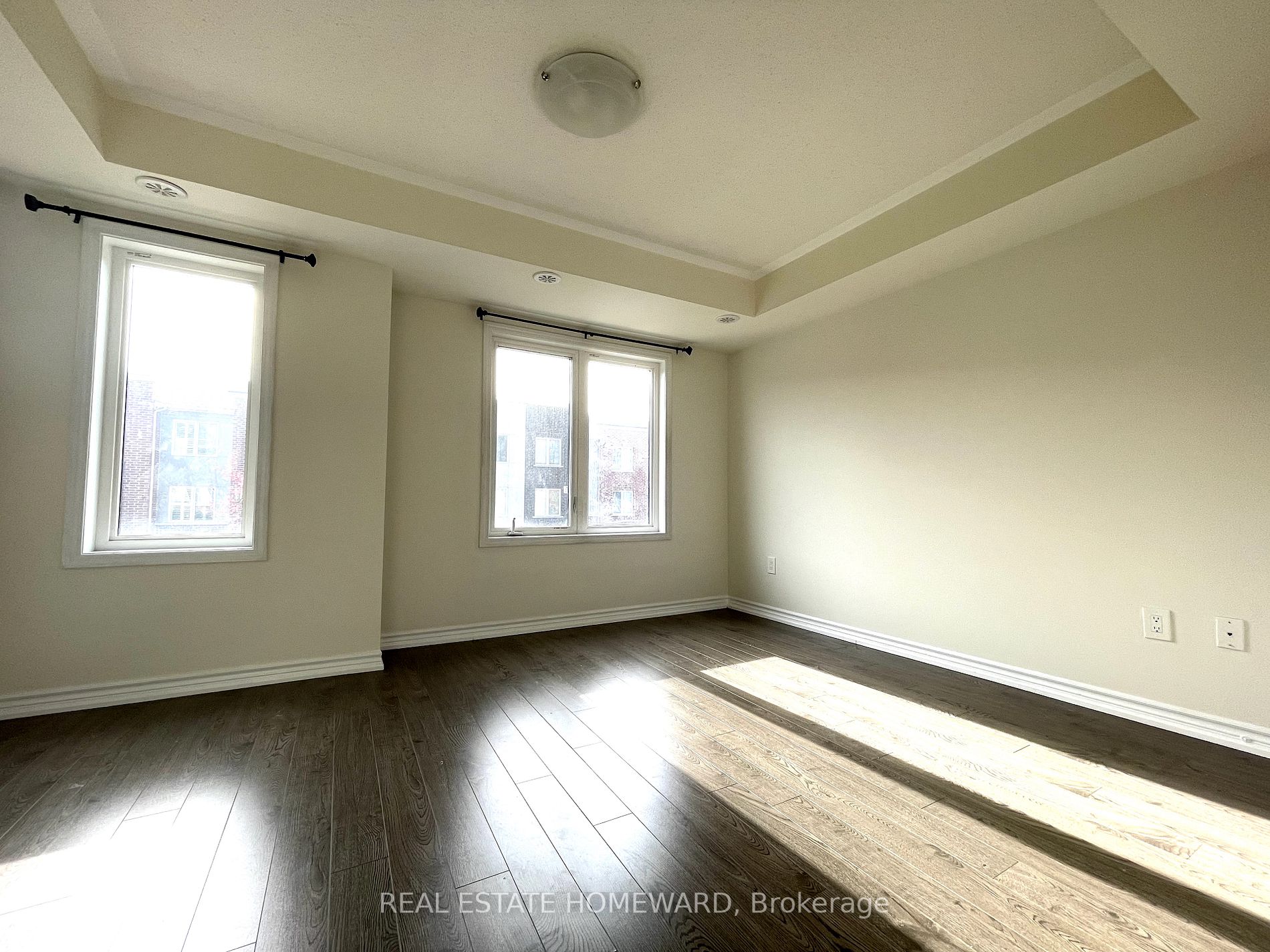45 Heron Park Pl, #11
