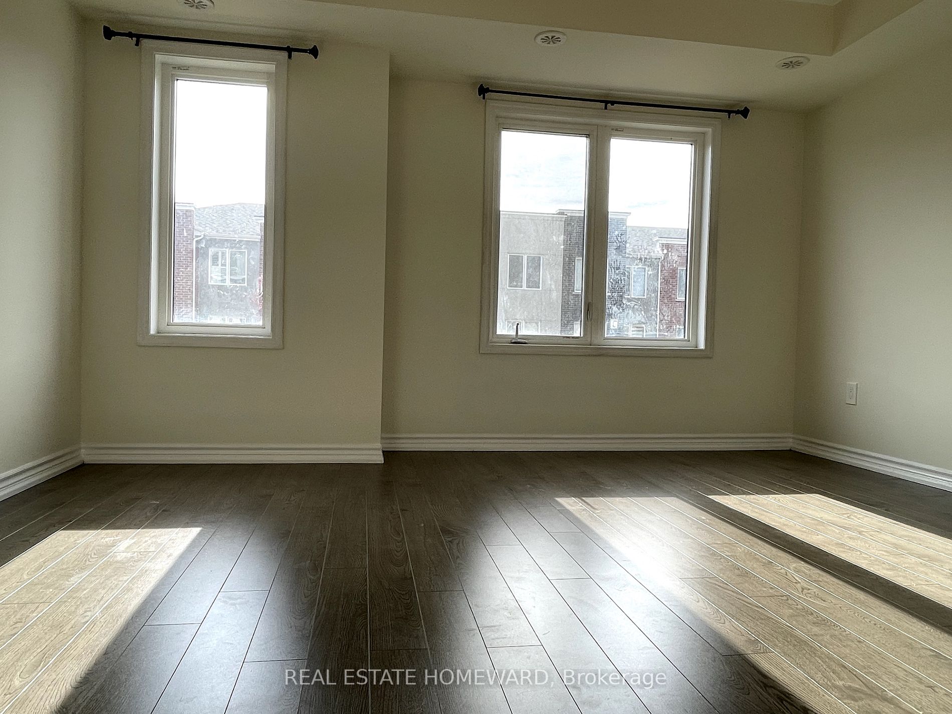 45 Heron Park Pl, #11