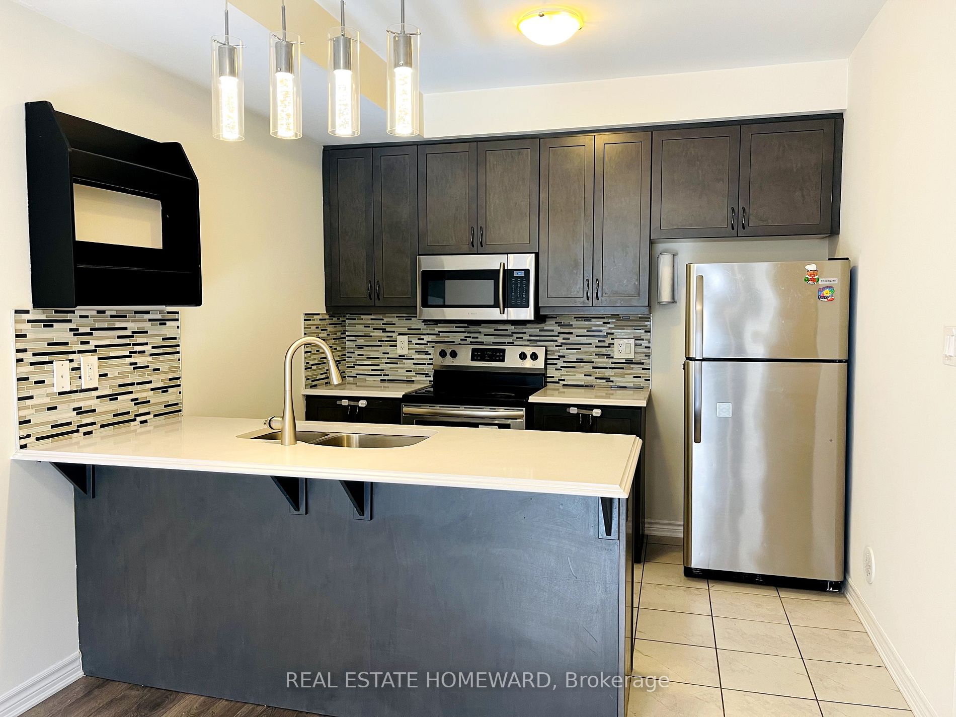 45 Heron Park Pl, #11