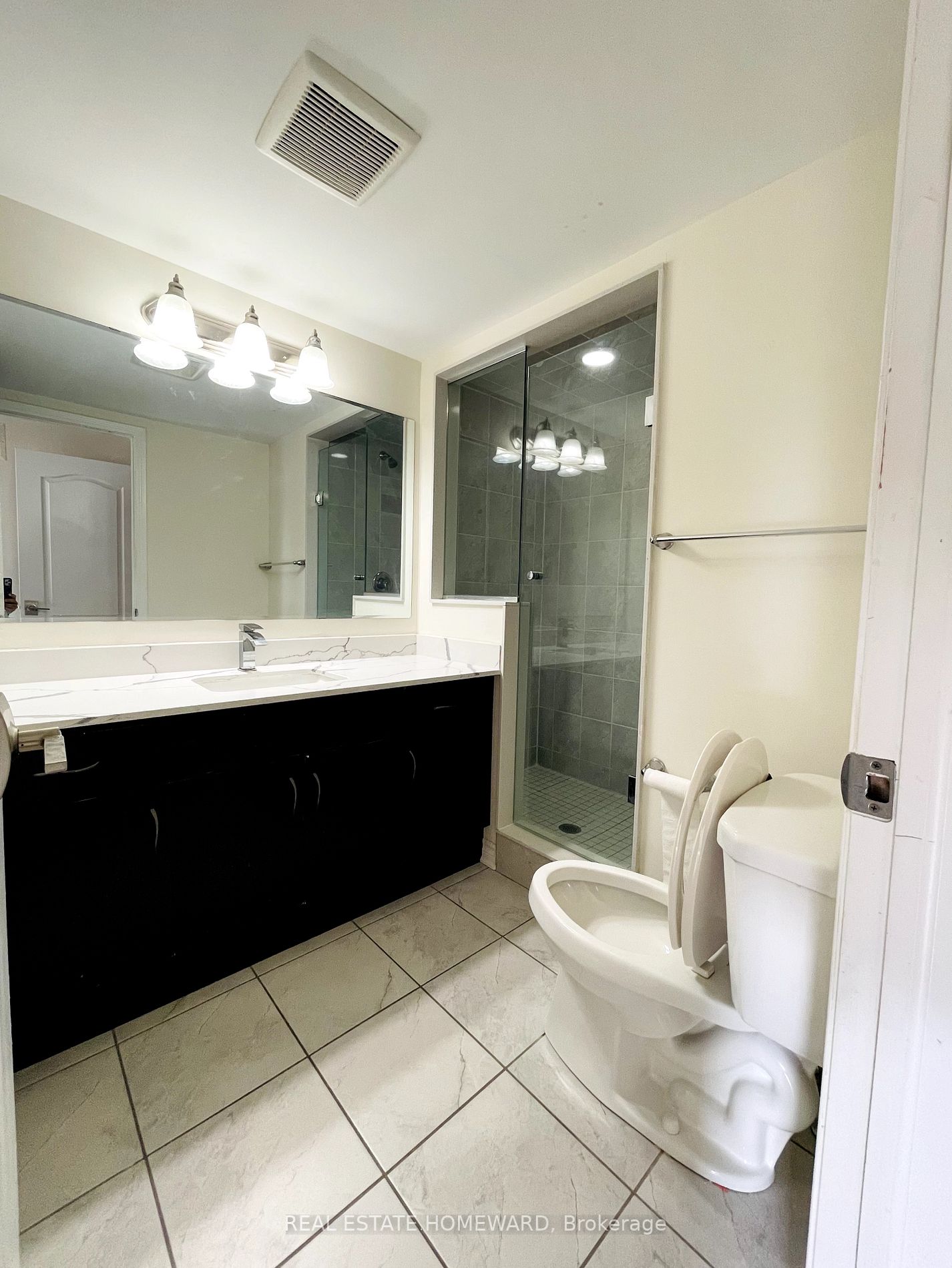 45 Heron Park Pl, #11