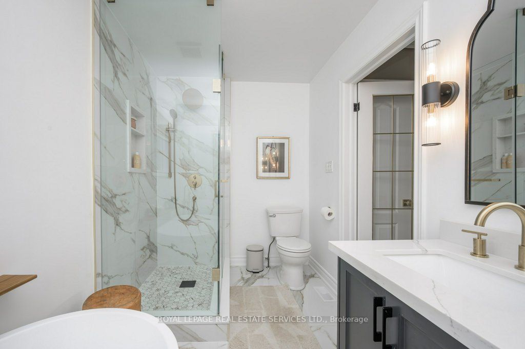 67 Charest Pl