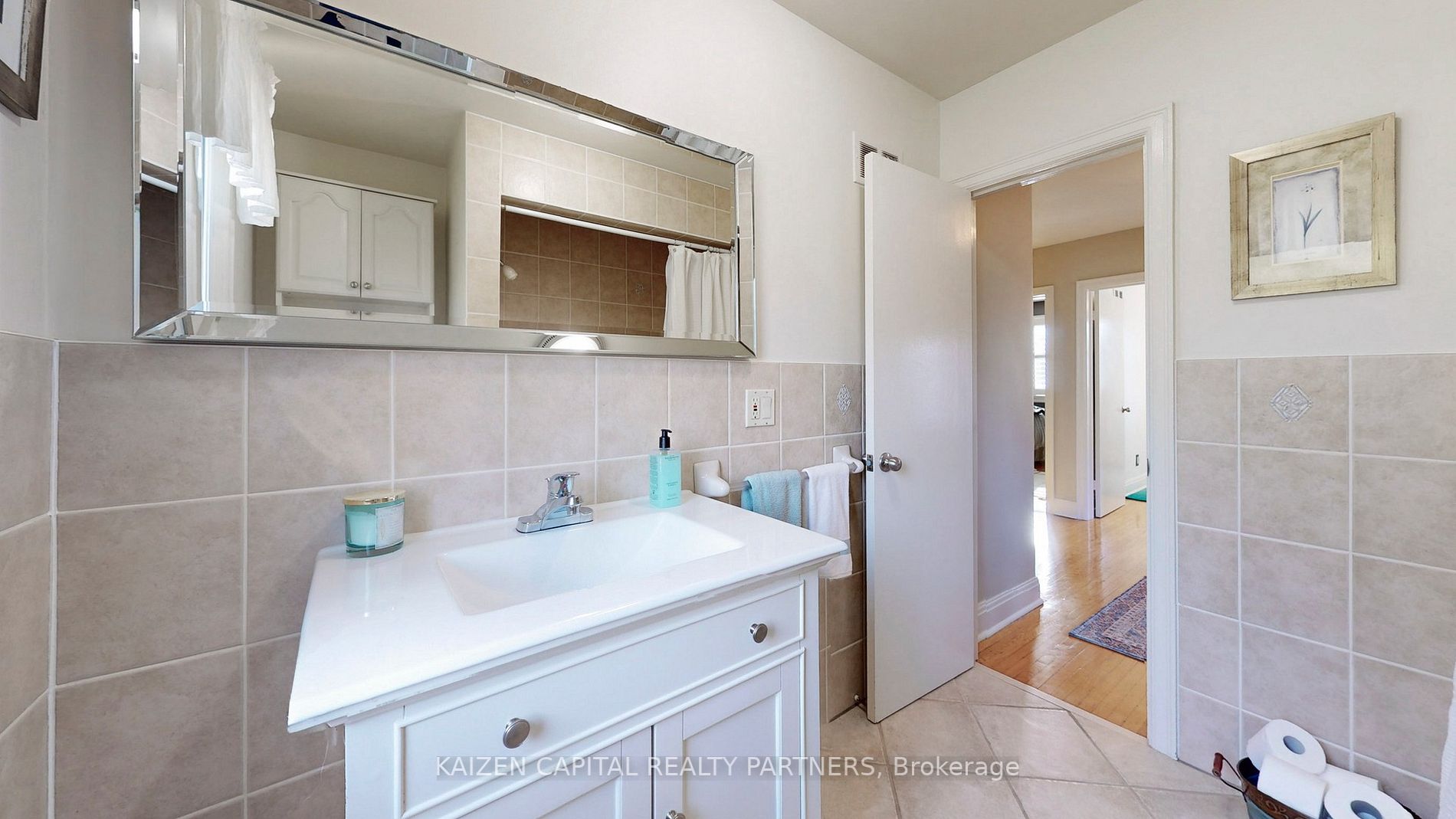 15 Stamford Sq N