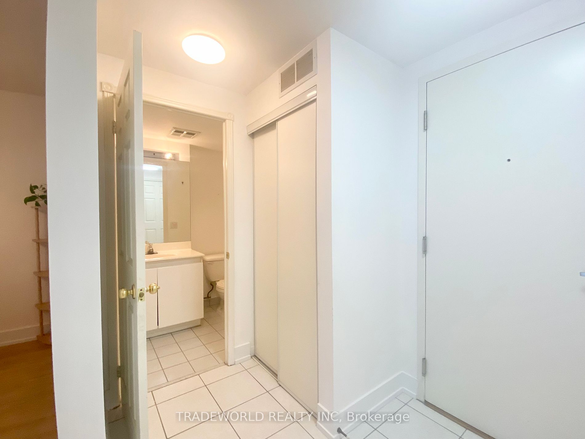 188 Bonis Ave, #Th210