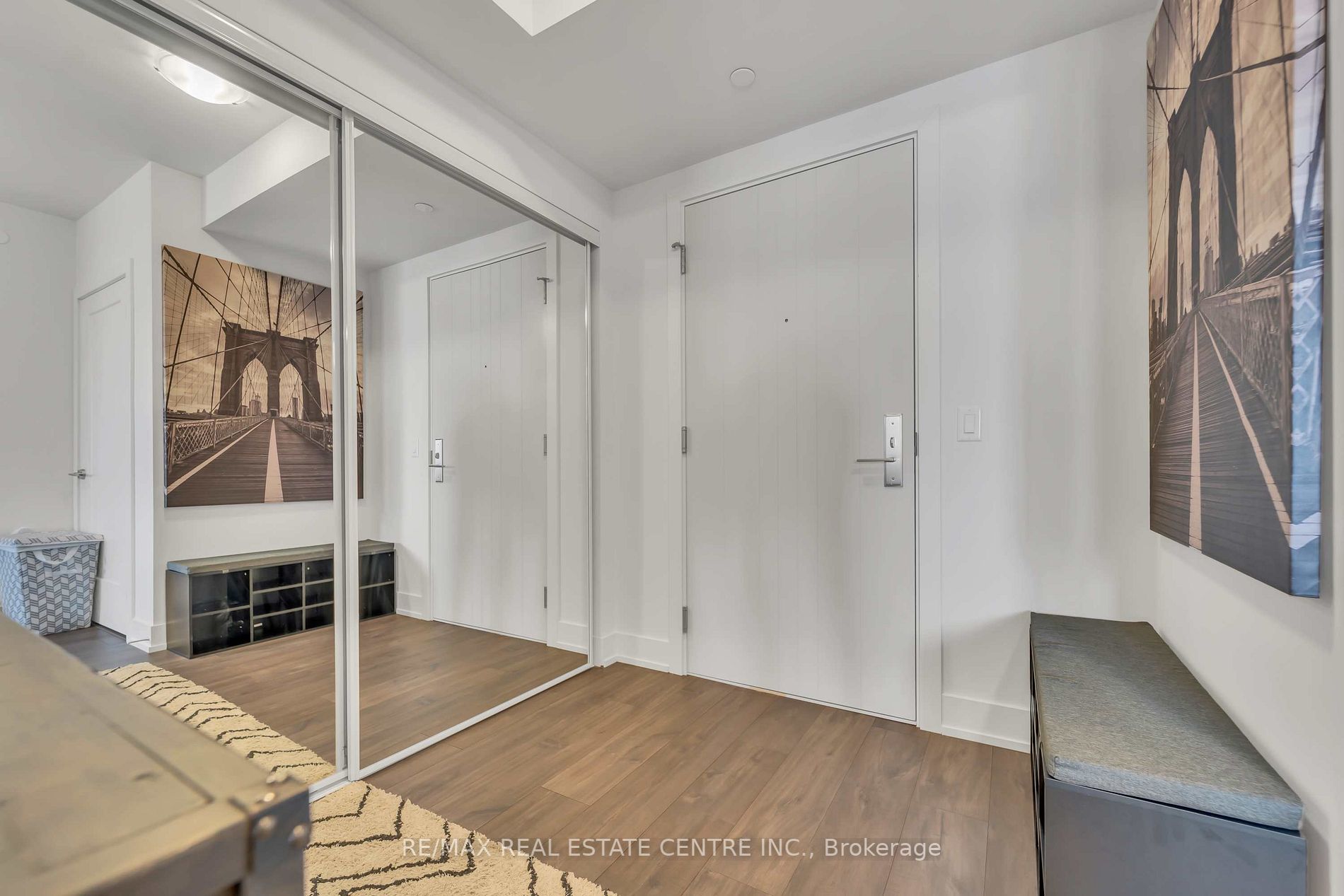 2550 Simcoe Street N, #1917