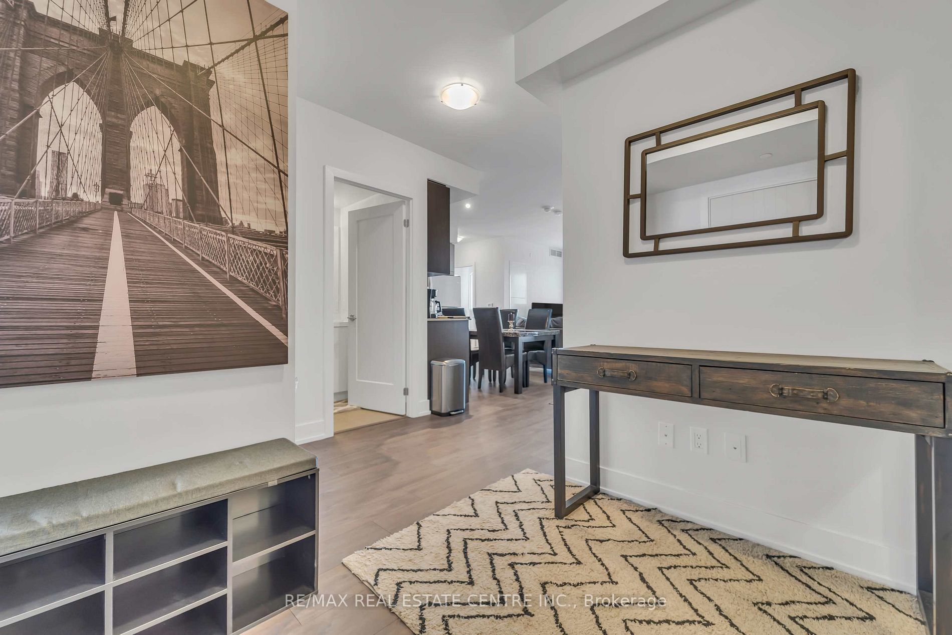 2550 Simcoe Street N, #1917