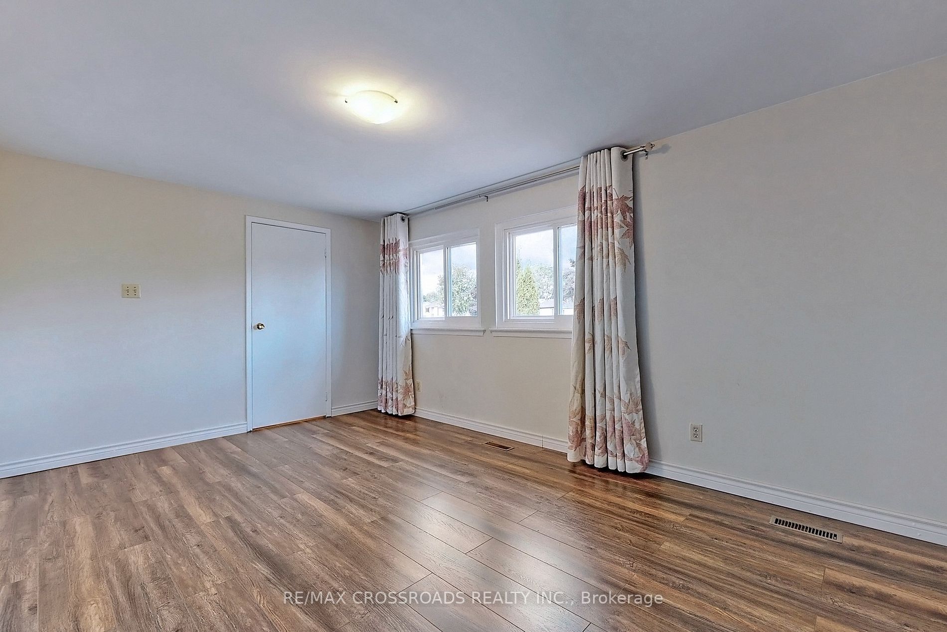 79 Dragoon Cres