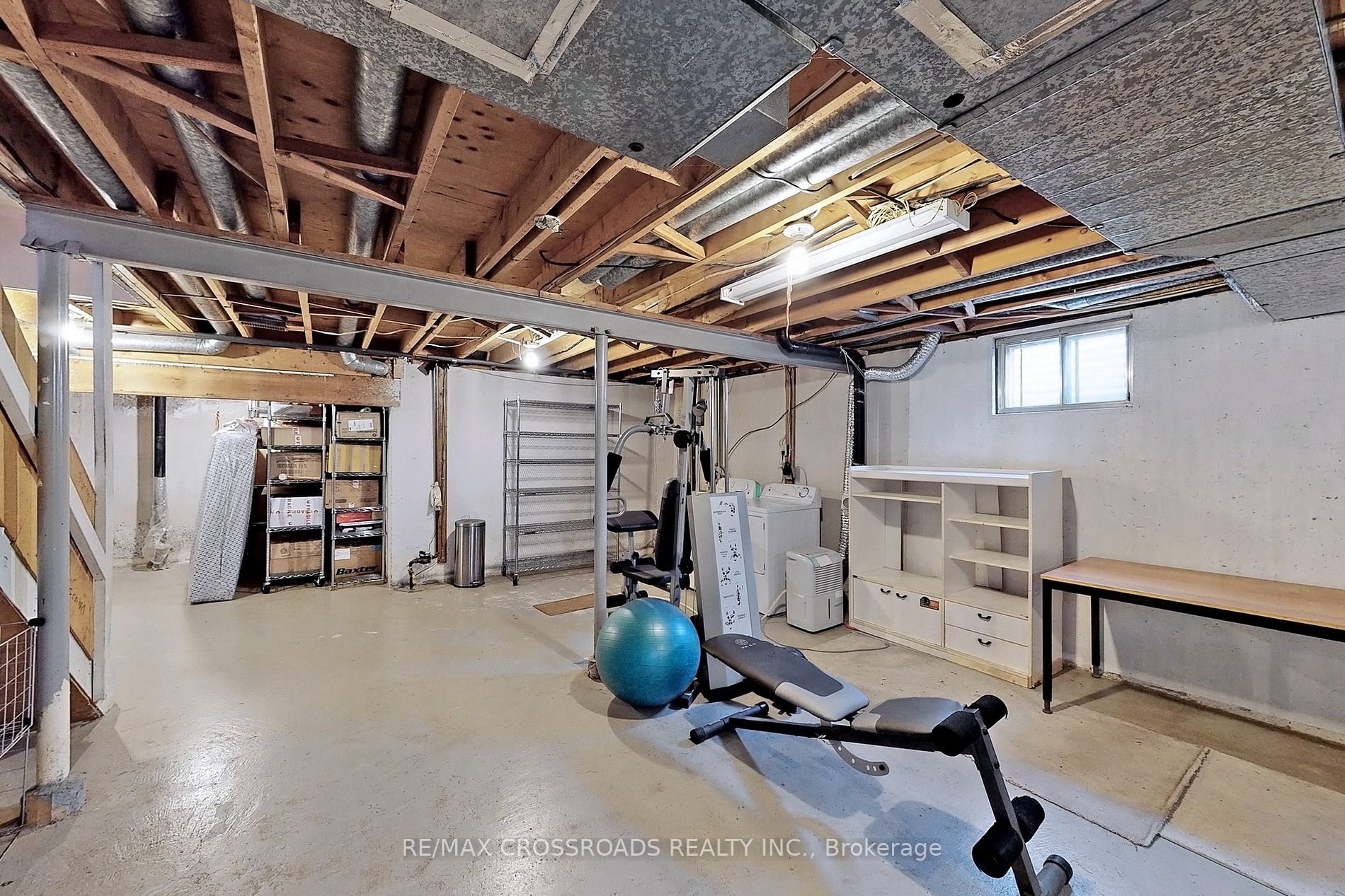 79 Dragoon Cres