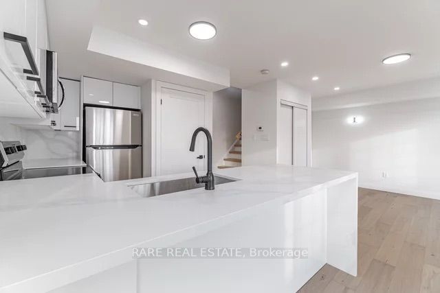 200 Mclevin Ave, #90
