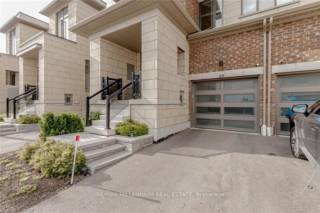 88 Donald Fleming Way