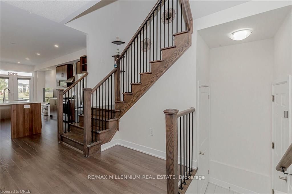 88 Donald Fleming Way
