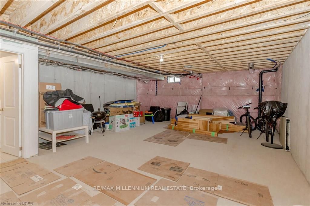 88 Donald Fleming Way