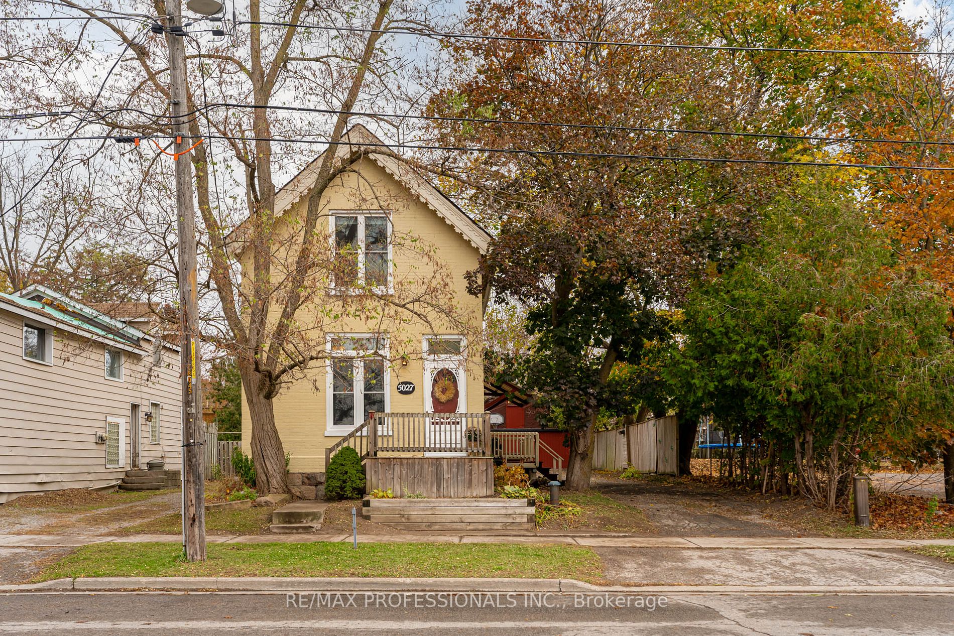 5027 Old Brock Road