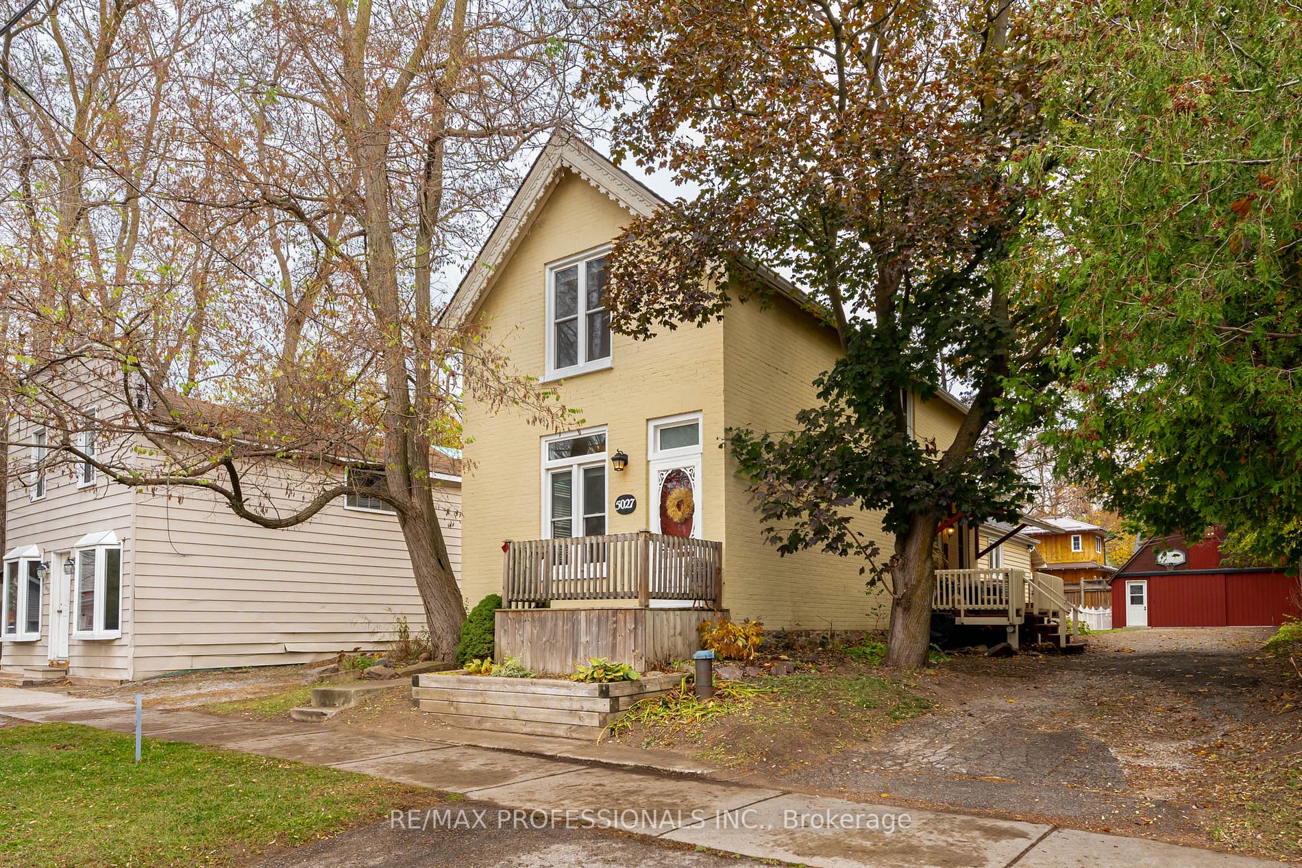 5027 Old Brock Road